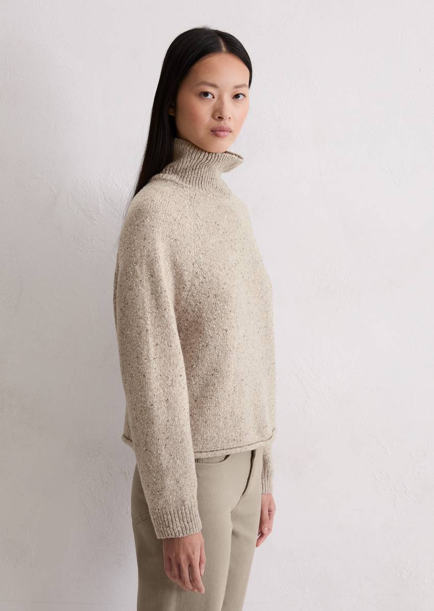 Tweed sweater regular made from a virgin wool mix