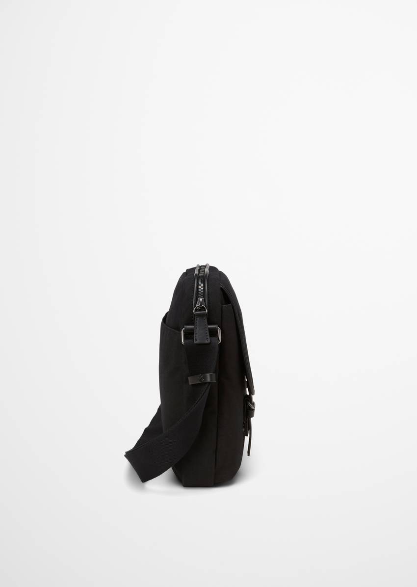 Crossbody bag large made from recycled polyester