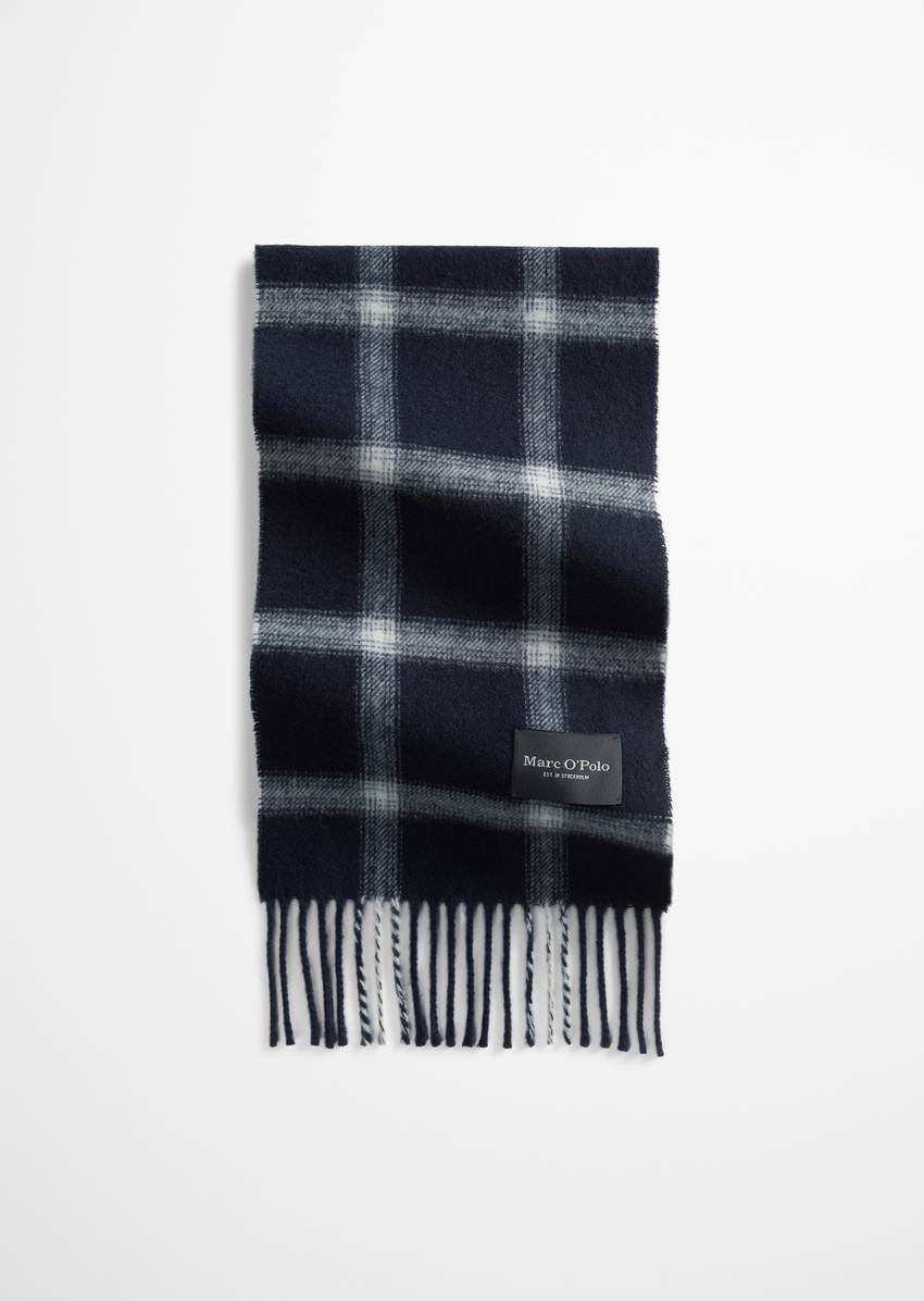 Scarf made from soft new wool