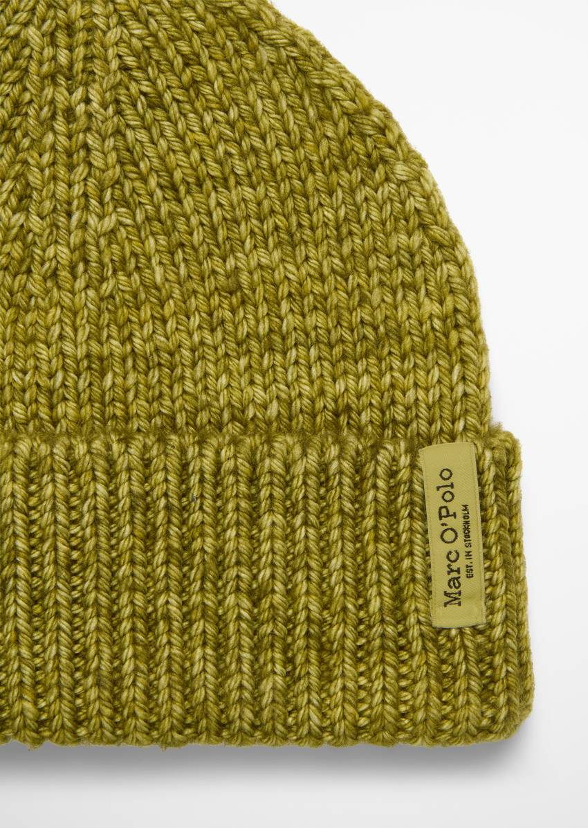 Cap made from pure merino wool
