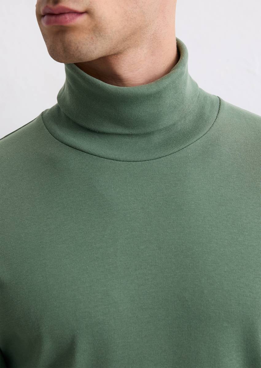 DfC Longsleeve shaped with turtleneck