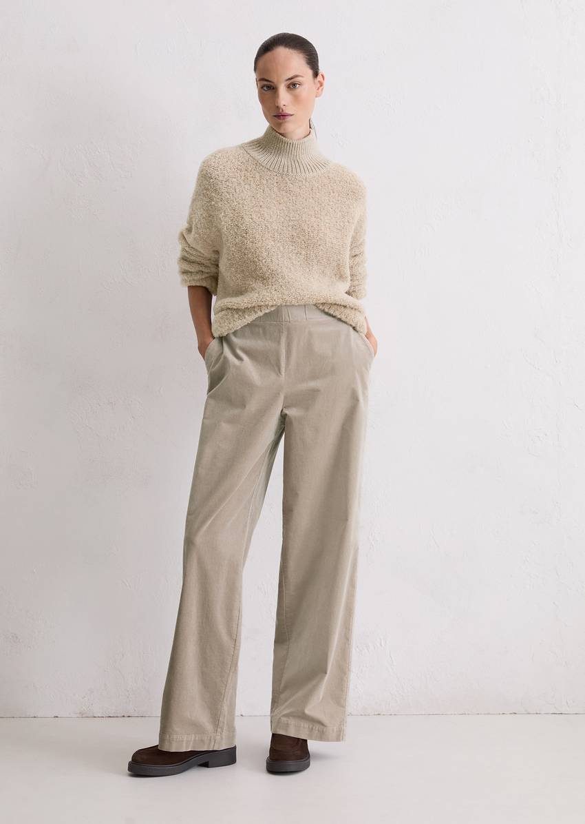 Bouclé sweater regular made from a virgin wool/alpaca wool mix