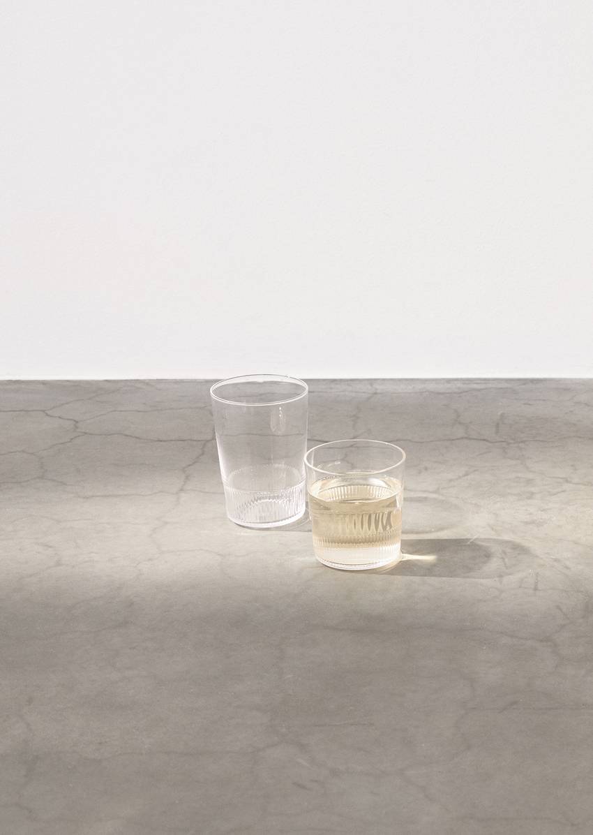 Model Moments water glass in set of 4