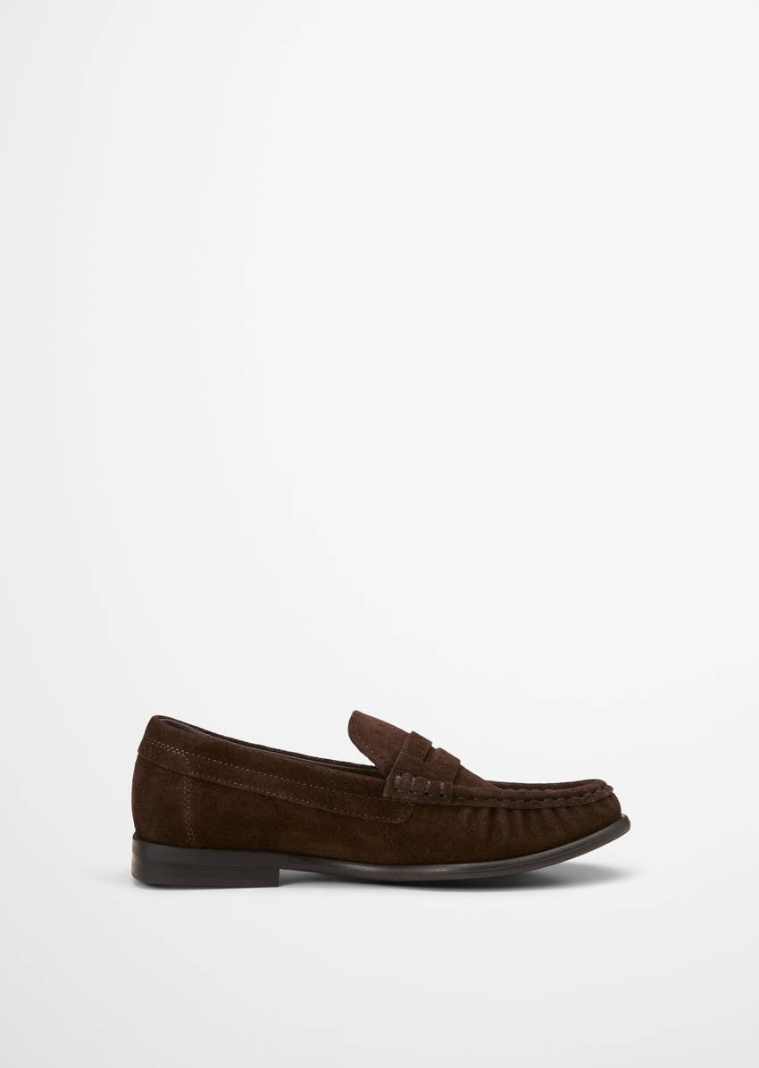 Loafer made from high-quality suede cowhide