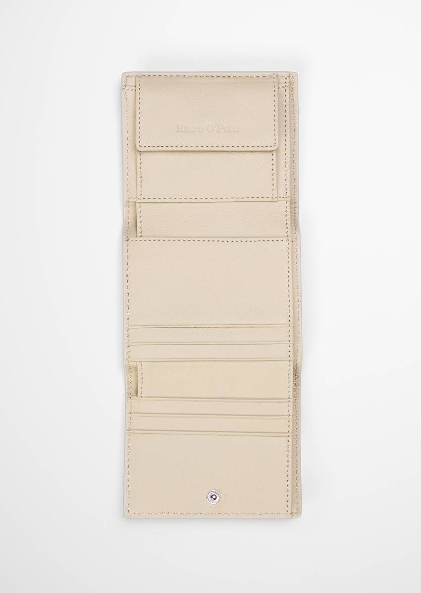 Combination wallet made from grained cowhide