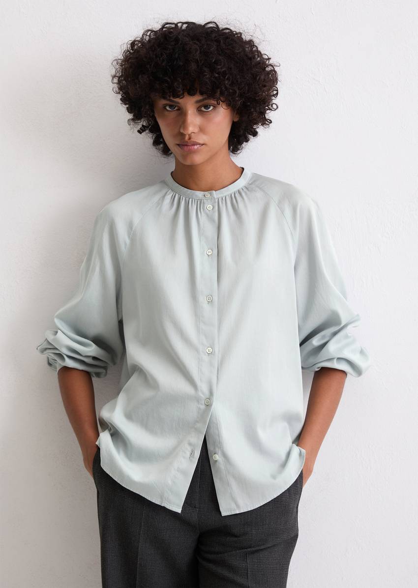 Blouse flared made from cotton satin