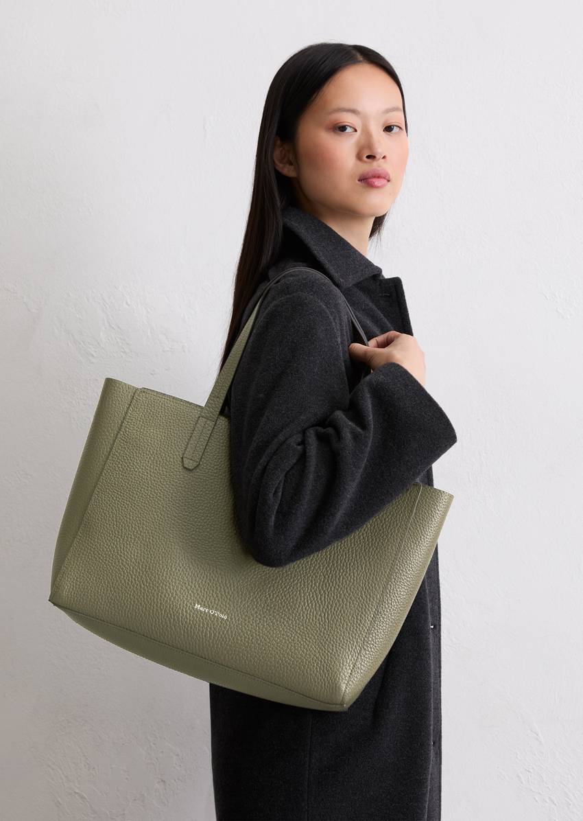 3-in-1 shopper medium made from grained cowhide