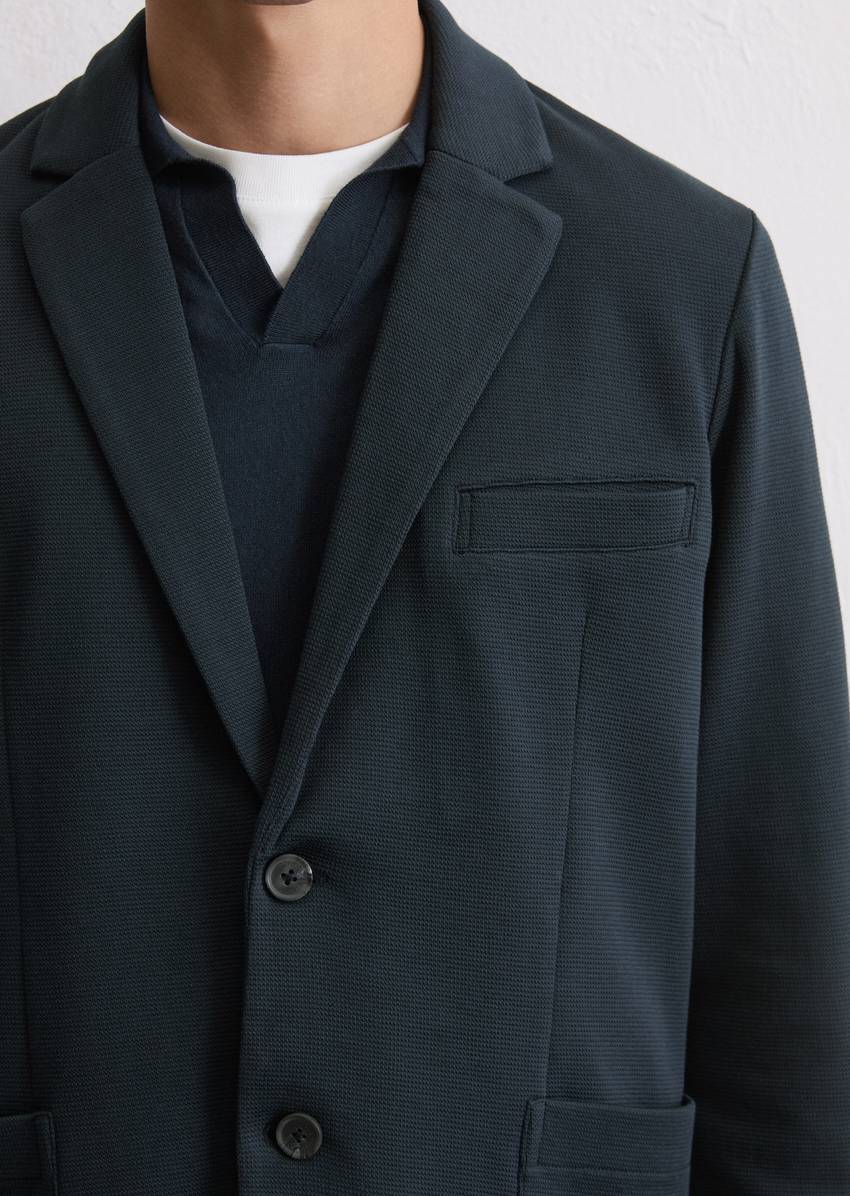 Jersey blazer shaped made from an organic cotton blend