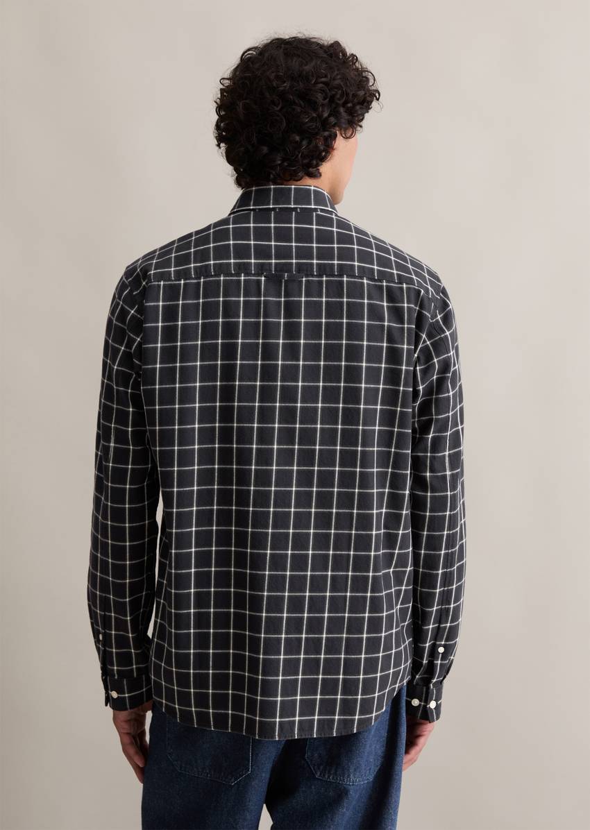 Regular shirt made from pure organic cotton