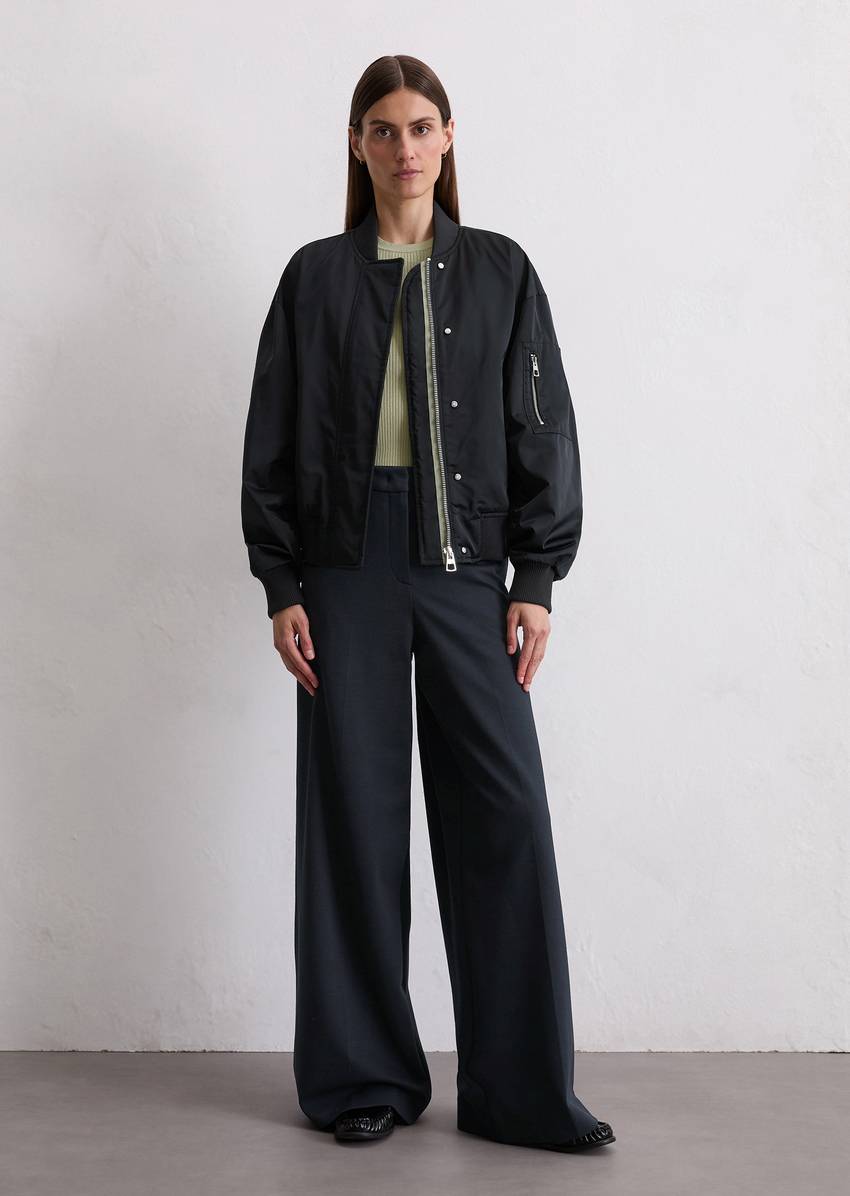 Blouson Travel Collection made from recycled polyester twill