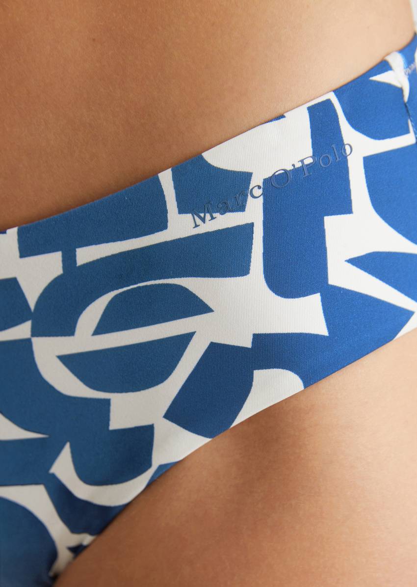 Bikini panty made from recycled material