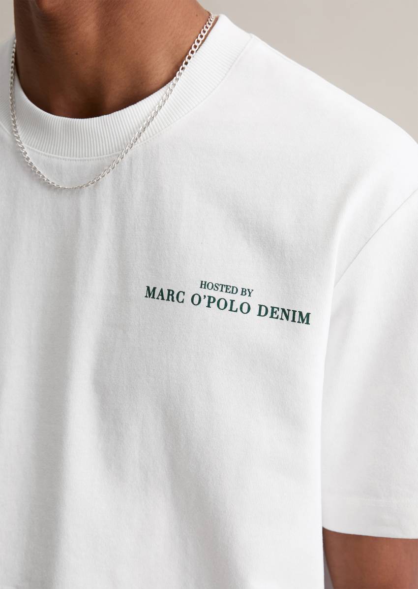 Relaxed T-shirt with relaxed back print