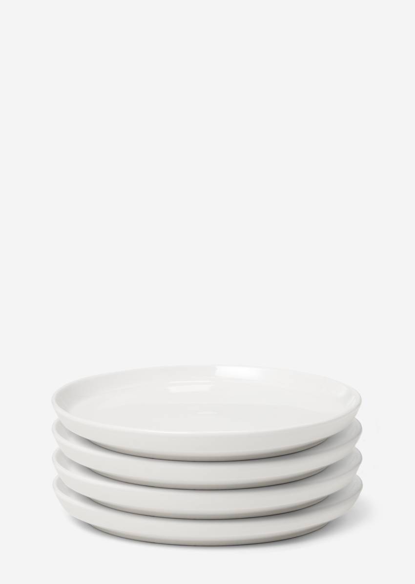 Small plate Model Moments in set of 4