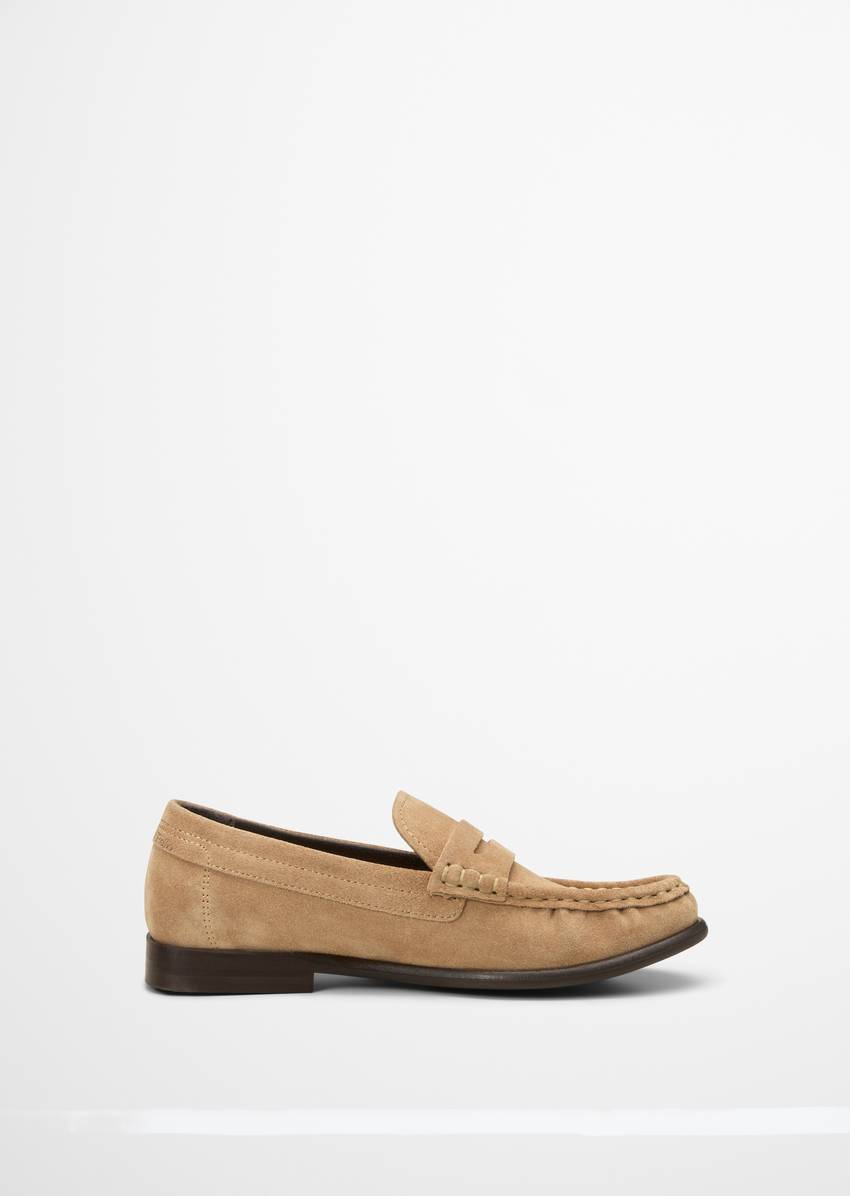 Loafer made from high-quality suede cowhide