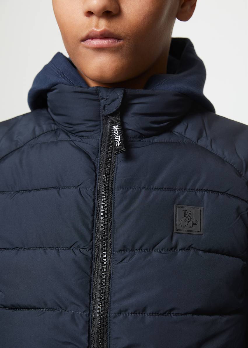 TEENS-UNISEX quilted vest with padding from Unifi REPREVE®.