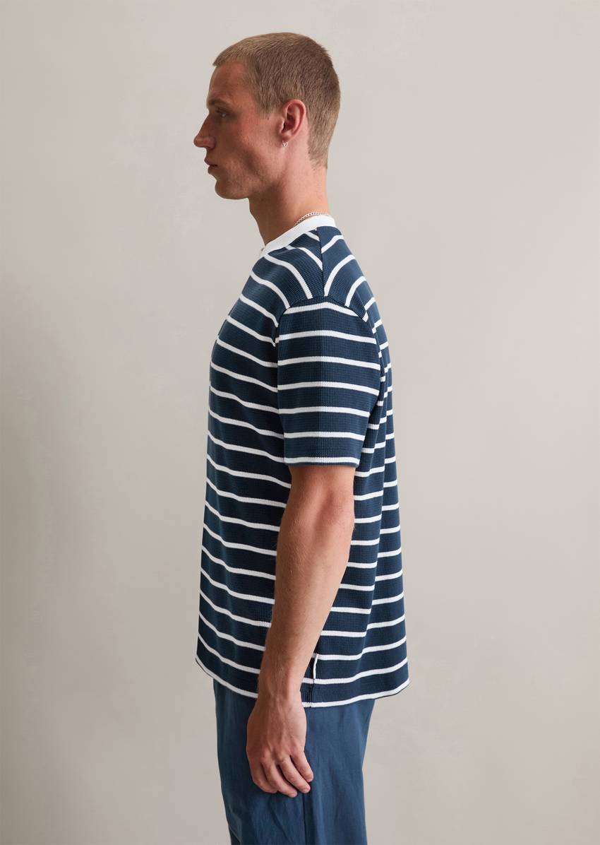 Relaxed T-shirt made from soft waffle jersey