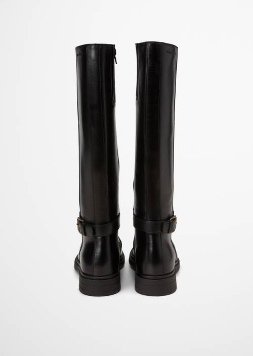 Long-shaft boots made from fine sheepskin