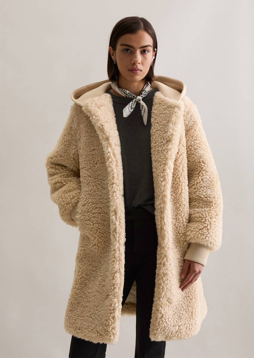 Relaxed teddy coat with scuba jersey hood
