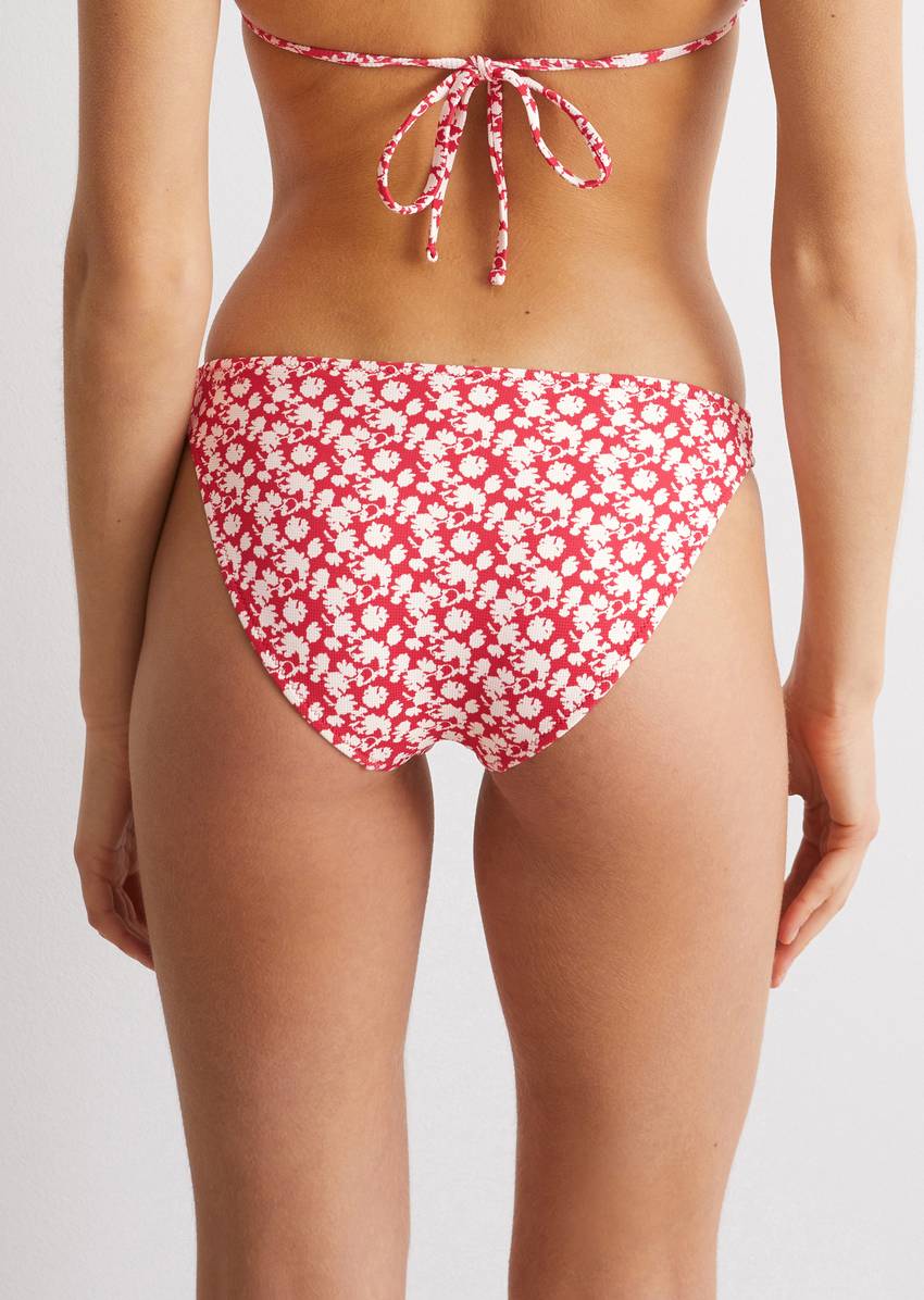 Bikini briefs with floral print