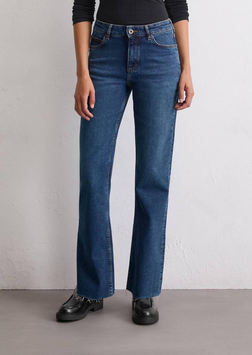 Jeans model Kiruna flared made from organic cotton blend stretch