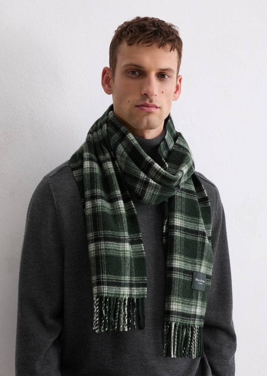 Scarf made from soft new wool