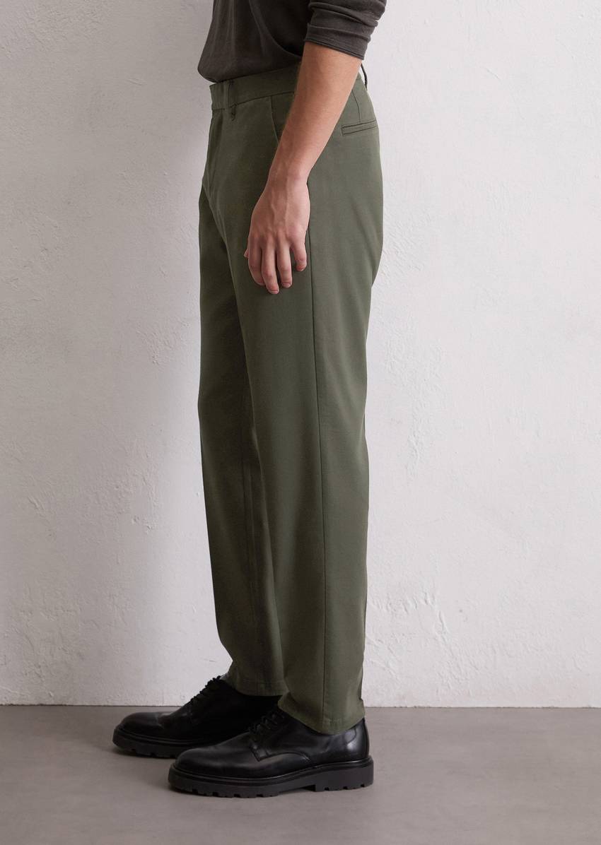 Chino model Osby tapered made from an organic cotton blend with TENCEL™Lyocell