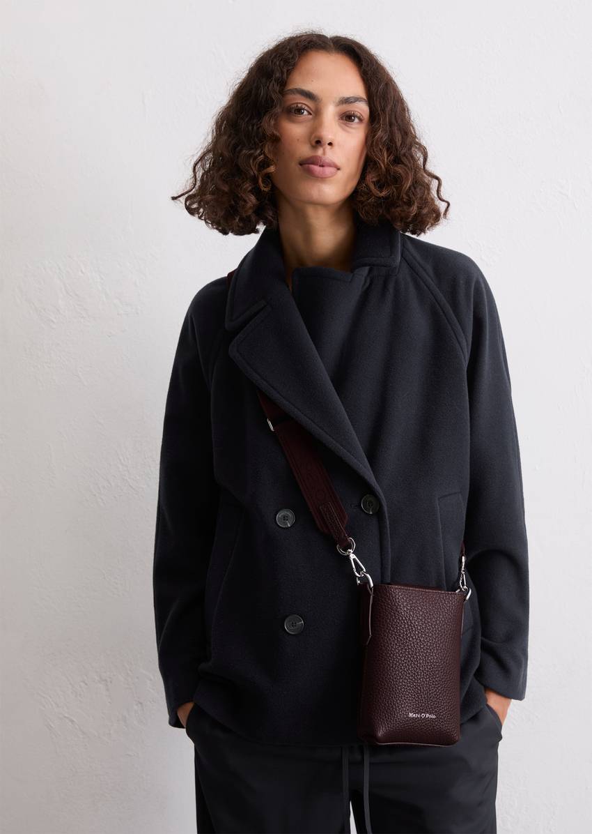 Smartphone case made from grained cowhide