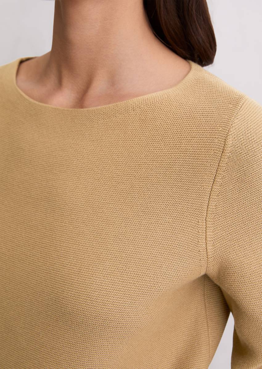 Sweater slim made from organic cotton
