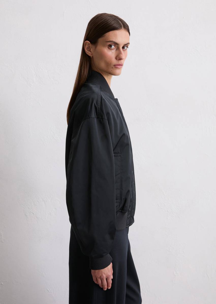 Blouson Travel Collection made from recycled polyester twill