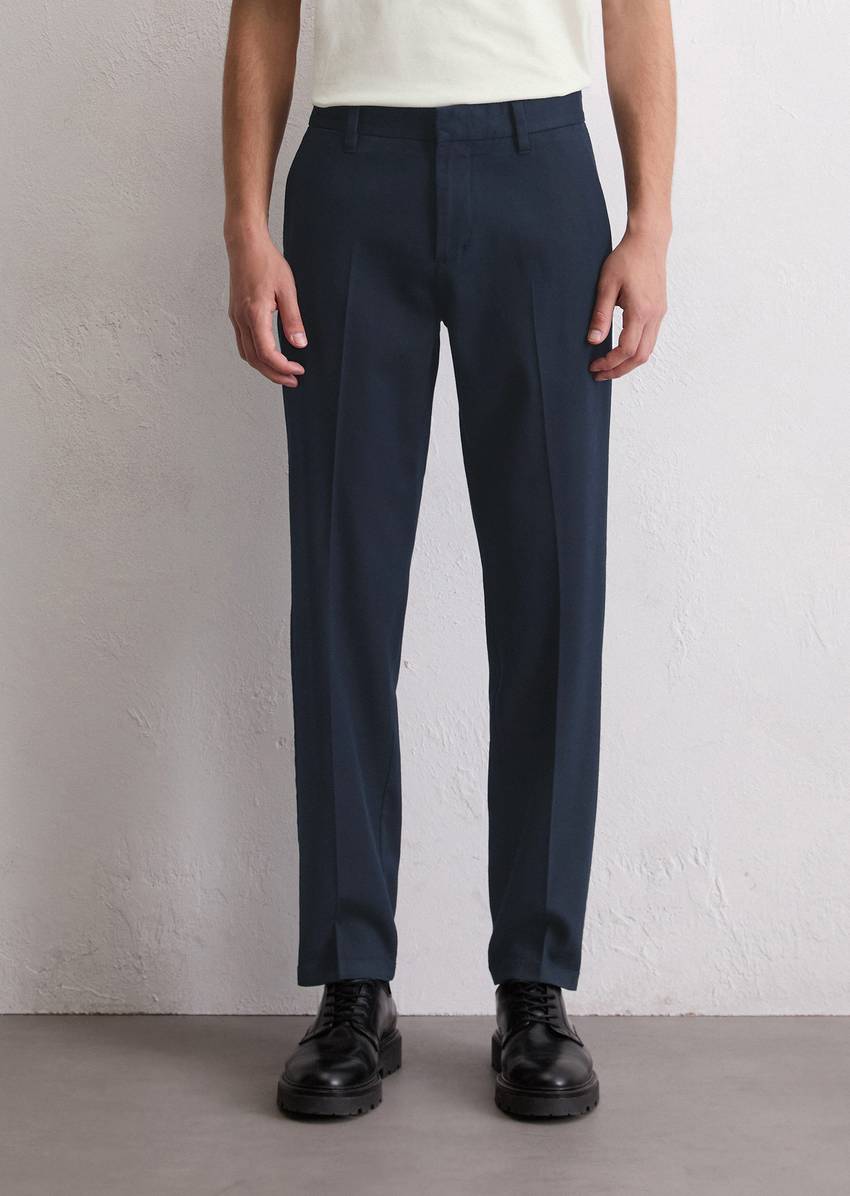 Chino model Osby tapered made from an organic cotton blend with TENCEL™Lyocell