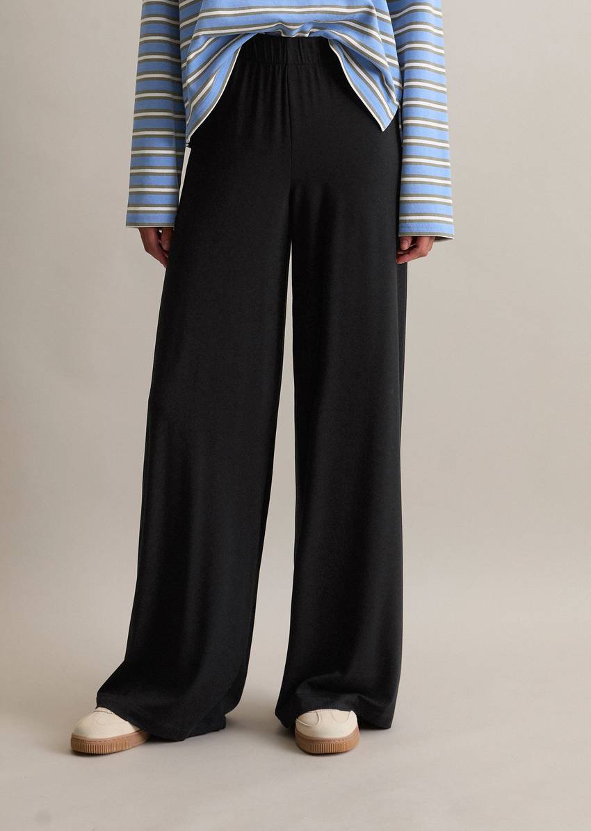 Jersey pants wide from LENZING™ ECOVERO™