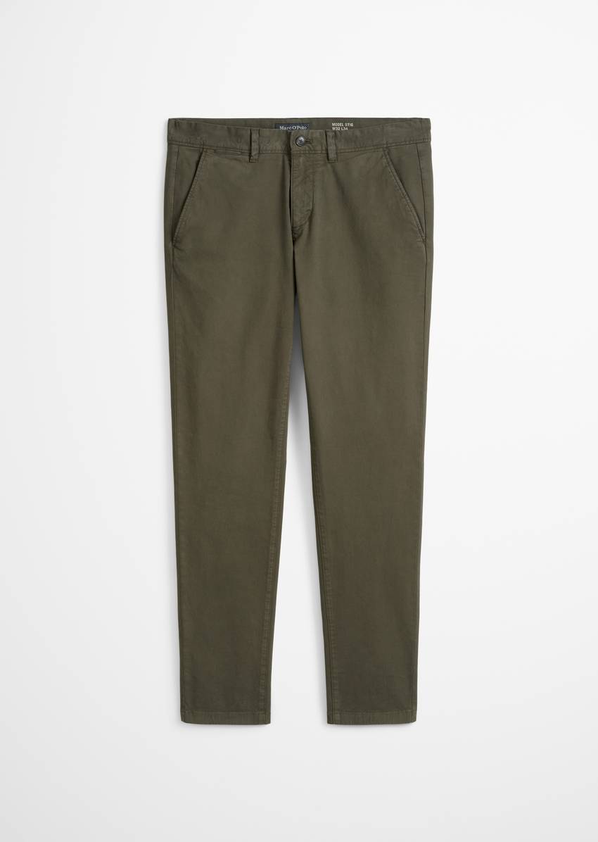 Chino model Stig shaped made from an organic cotton blend