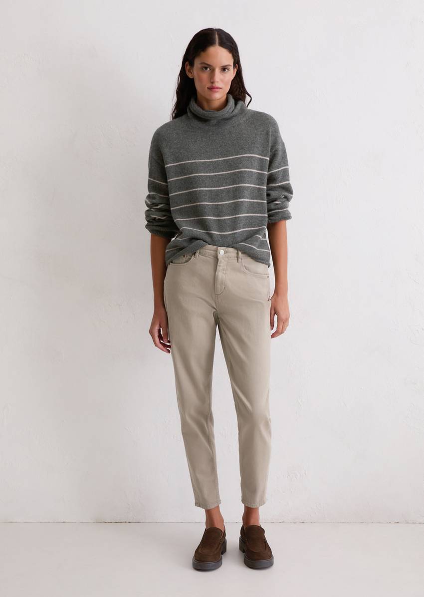 Striped turtleneck sweater relaxed made from a soft merino wool blend