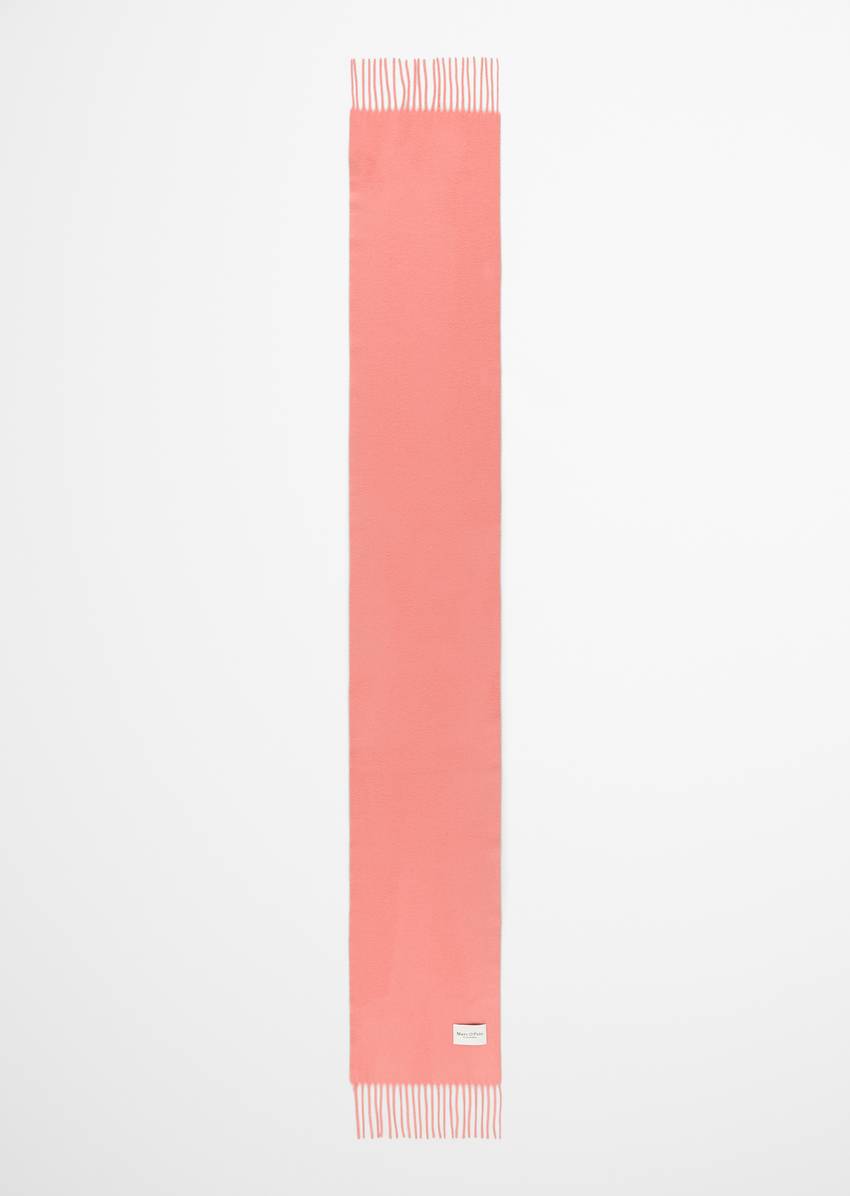 Scarf with fringes made from soft new wool