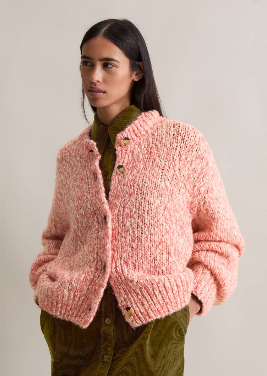 Relaxed chunky cardigan made from a virgin wool/alpaca wool mix