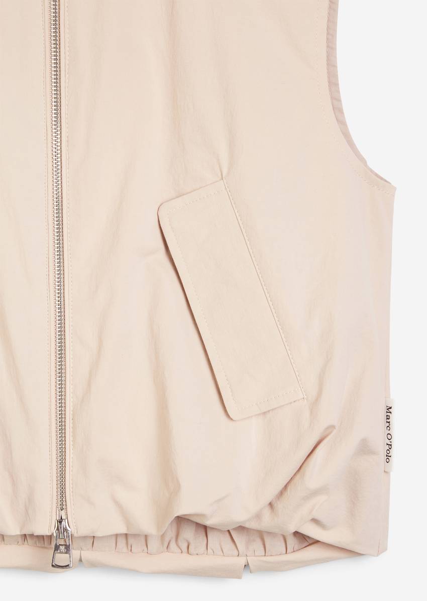 TEENS-GIRLS made from an organic cotton blend