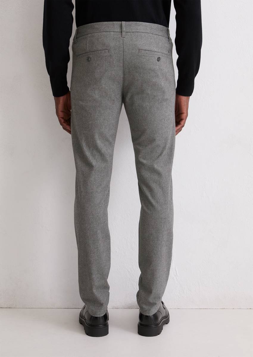 Chino model Stig shaped made from an organic cotton-lyocell mix