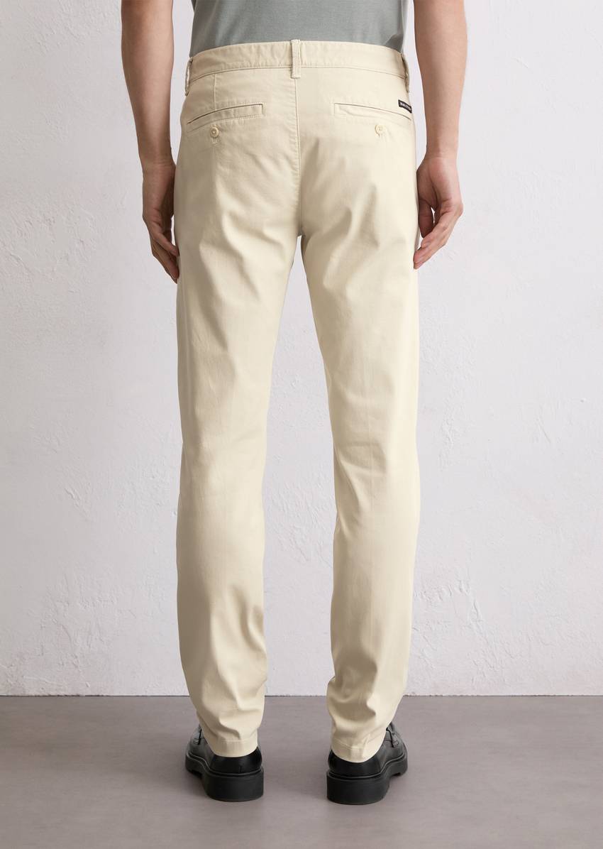 Chino model Stig shaped made from an organic cotton blend