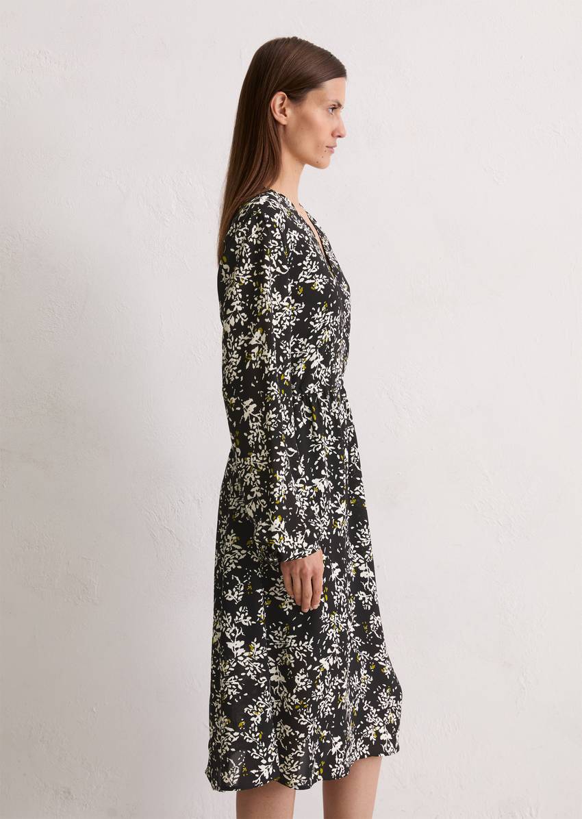 Dress shaped made from cupro-viscose-miy