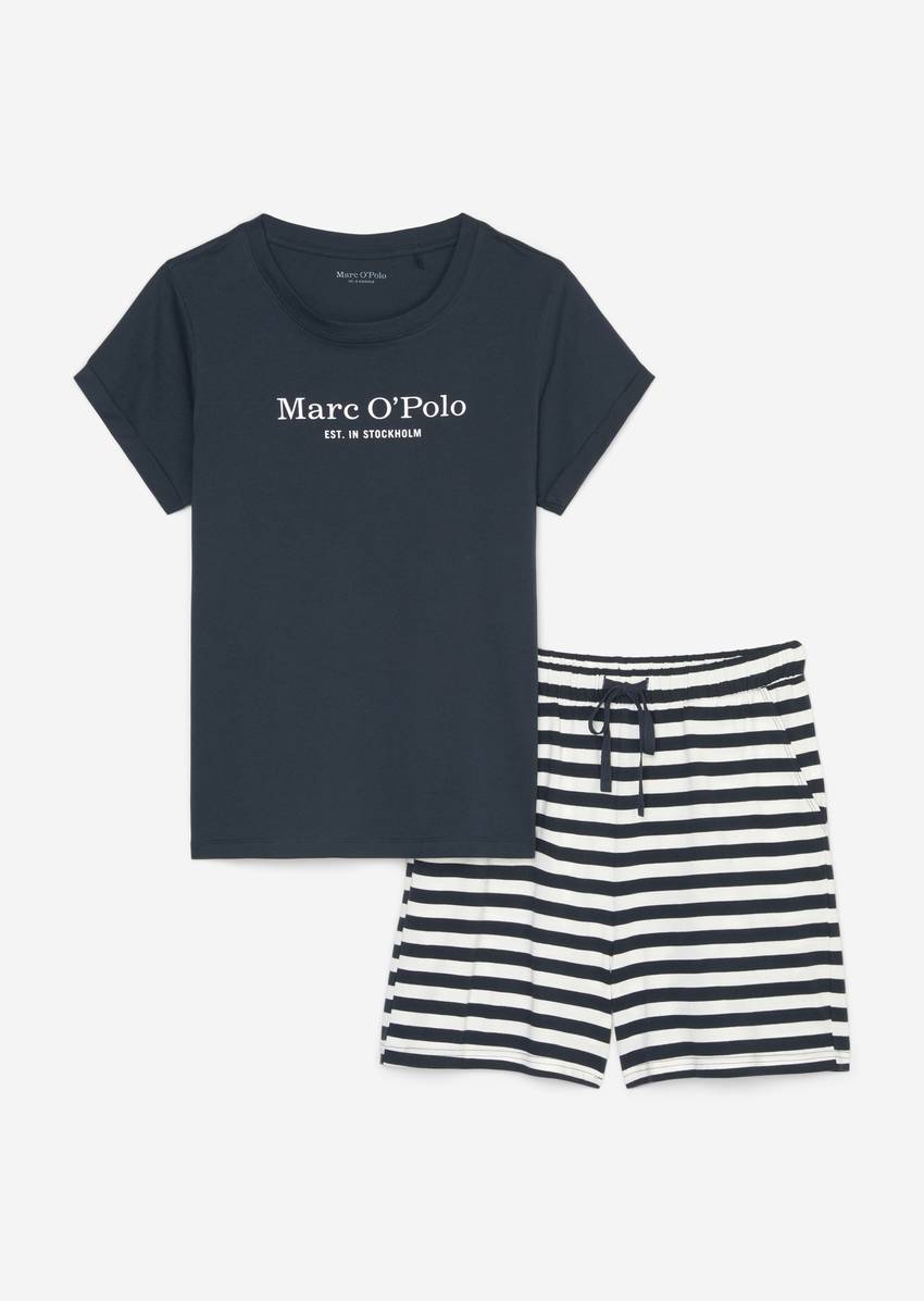 Lounge pyjama set made from soft organic cotton jersey