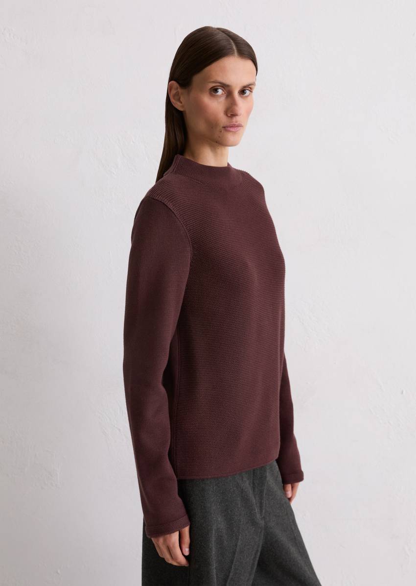 Knitted sweater slim made from organic cotton