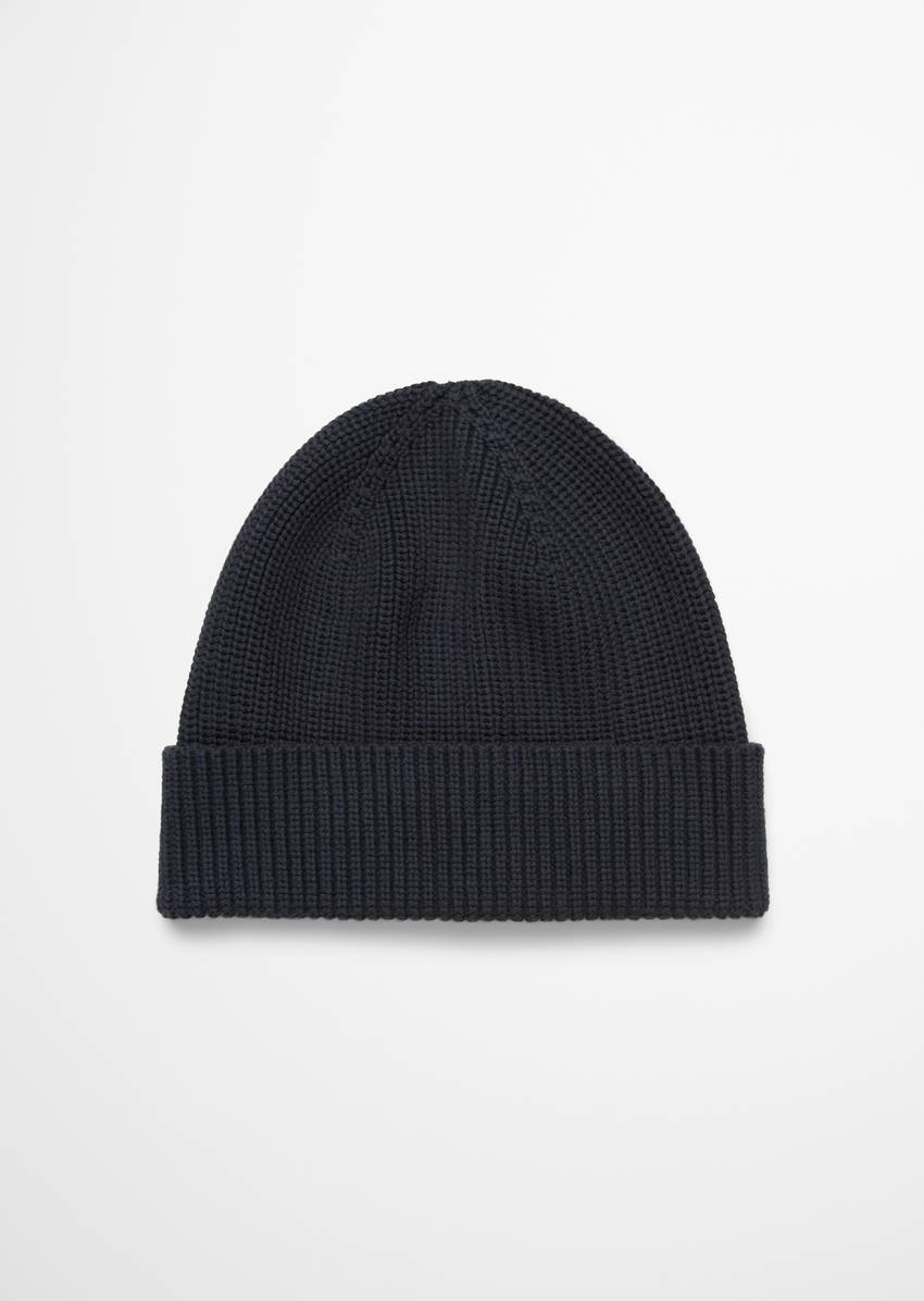 DfC cap made from pure organic cotton