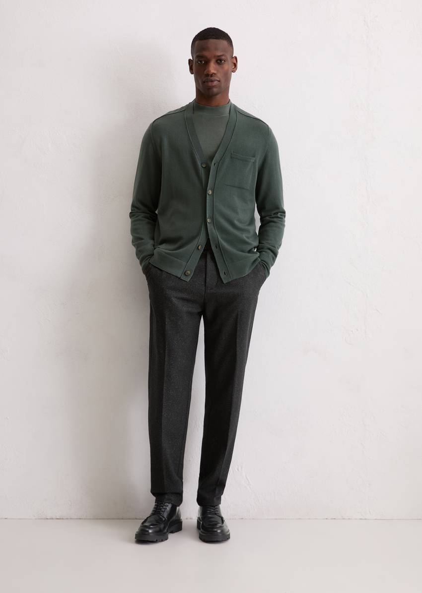 Regular cardigan made from soft merino wool