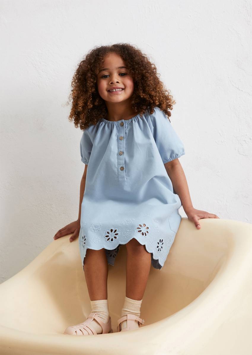 KIDS-GIRLS dress with pretty embroidery
