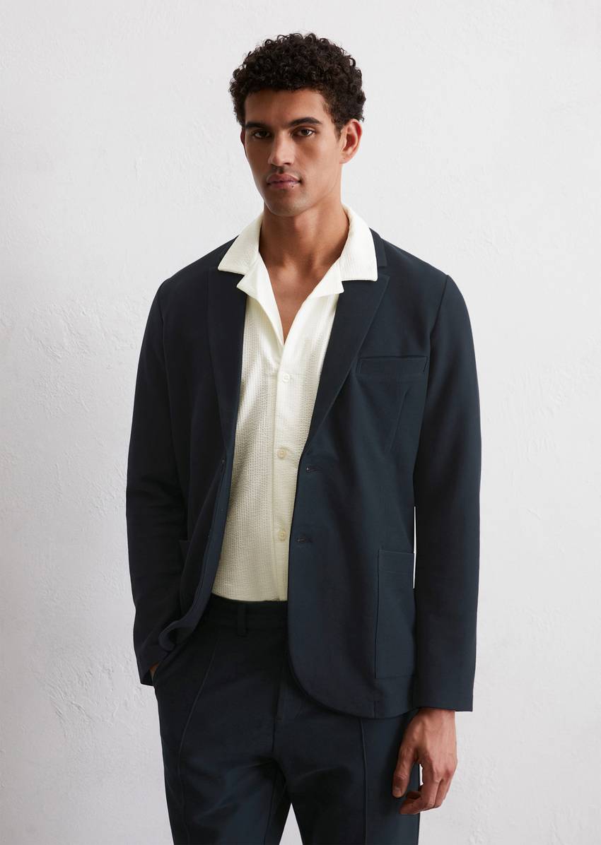 Jersey blazer shaped made from compact organic cotton quality