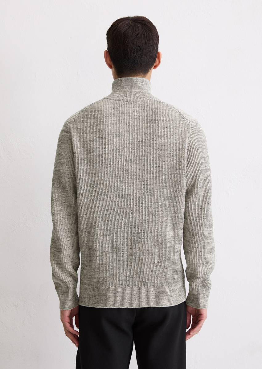 Troyer regular made from a cotton/virgin wool blend