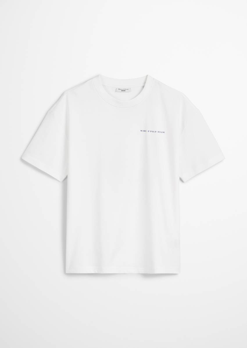 Basic relaxed T-shirt made from organic cotton