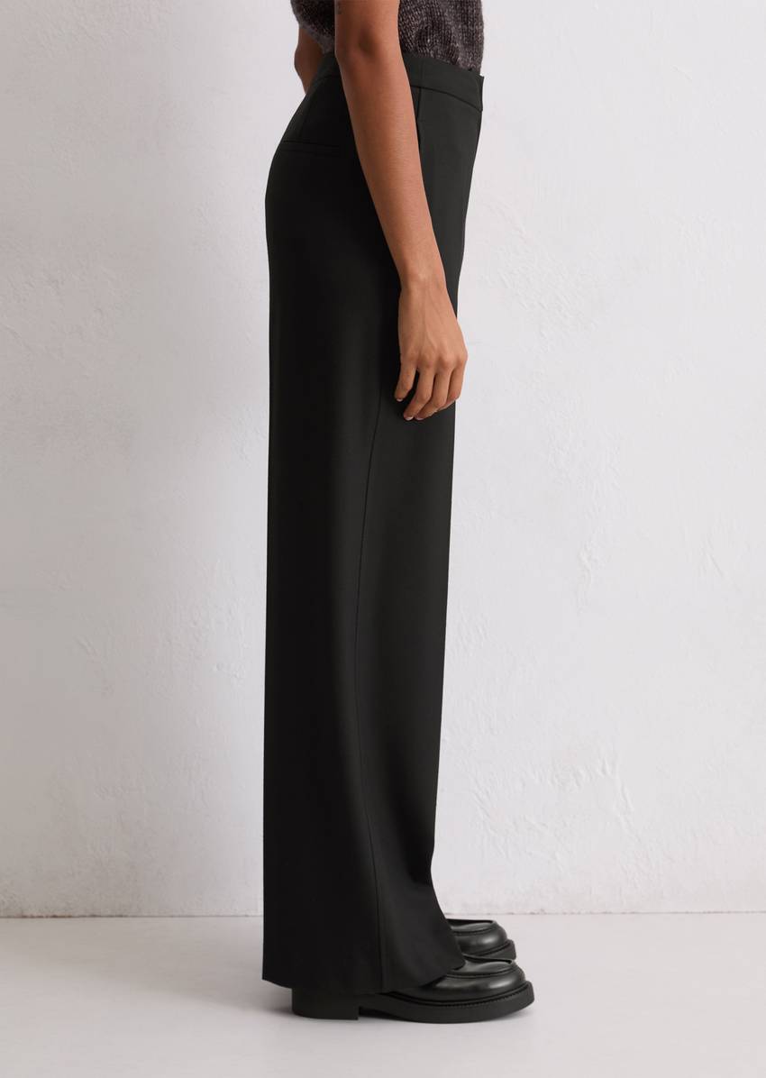 Culotte-style ankle length trousers made from soft flannel