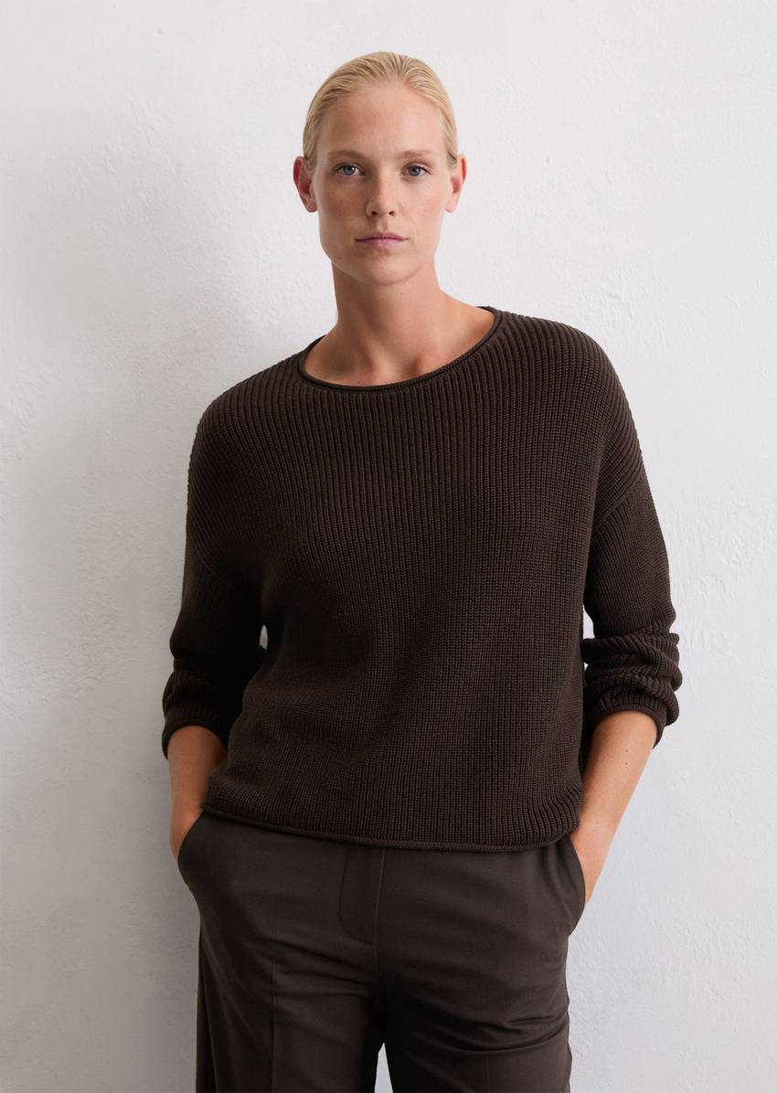 DfC knitted sweater oversize made from heavyweight organic cotton
