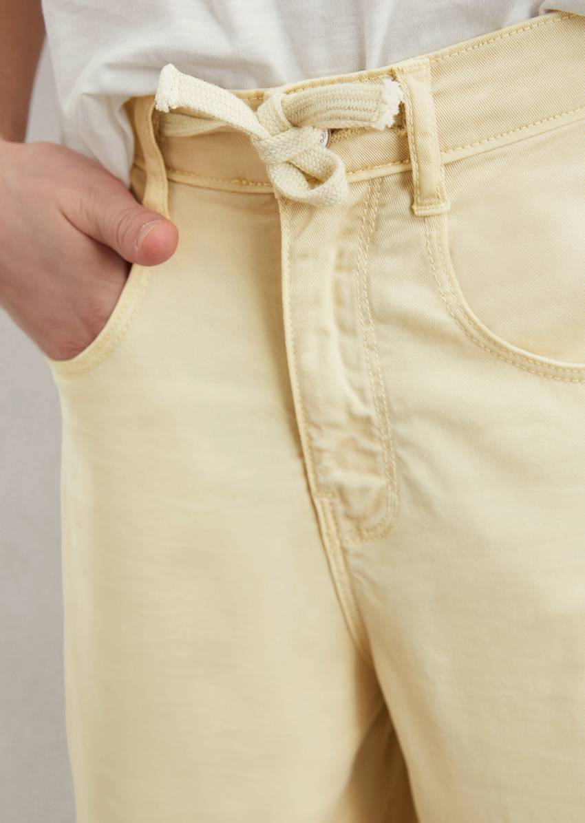 TEENS-GIRLS Jeans made from soft organic cotton denim